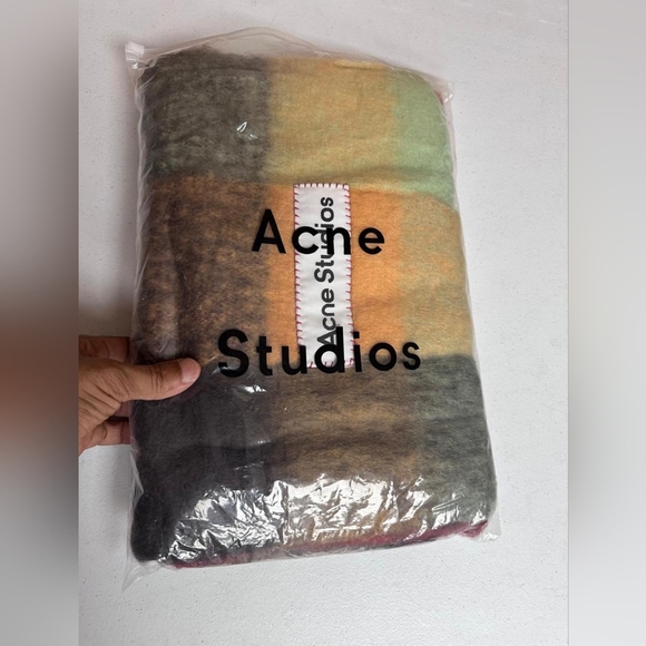 Acne Studios Scarf - Picture 1 of 2